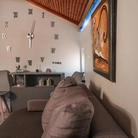 Nona's House 3bd With A Garden In The Center By Mana Gers Apartament Zakintos