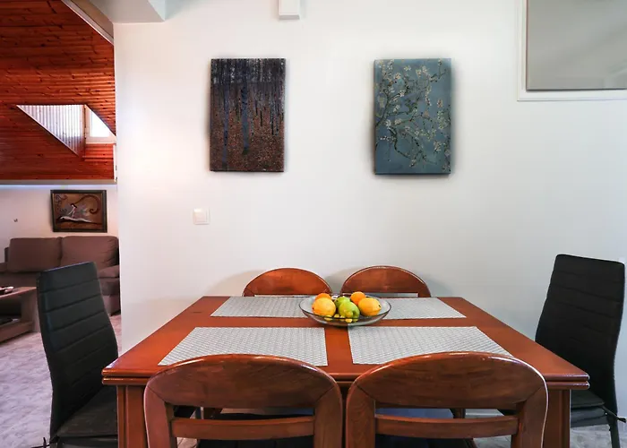 Nona's House 3bd With A Garden In The Center By Mana Gers *
