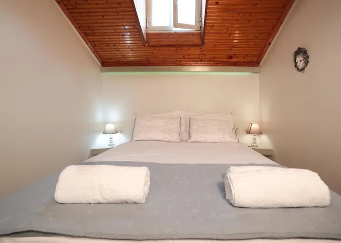 Nona's House 3bd With A Garden In The Center By Mana Gers Apartamento Zakynthos
