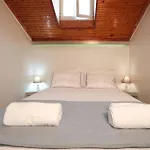 Nona's House 3bd With A Garden In The Center By Mana Gers شقة مدينة زاكينثوس