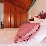 Nona's House 3bd With A Garden In The Center By Mana Gers شقة *