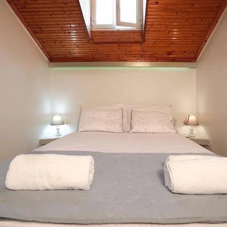 Nona's House 3bd With A Garden In The Center By Mana Gers Appartement Zakynthos